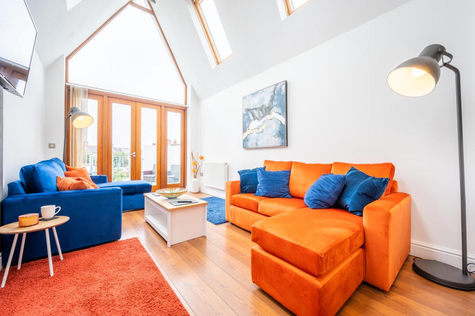カーディフLlandaff Lofts By Ty Sa - 2 Bed With Terrace - Wifiアパートメント エクステリア 写真