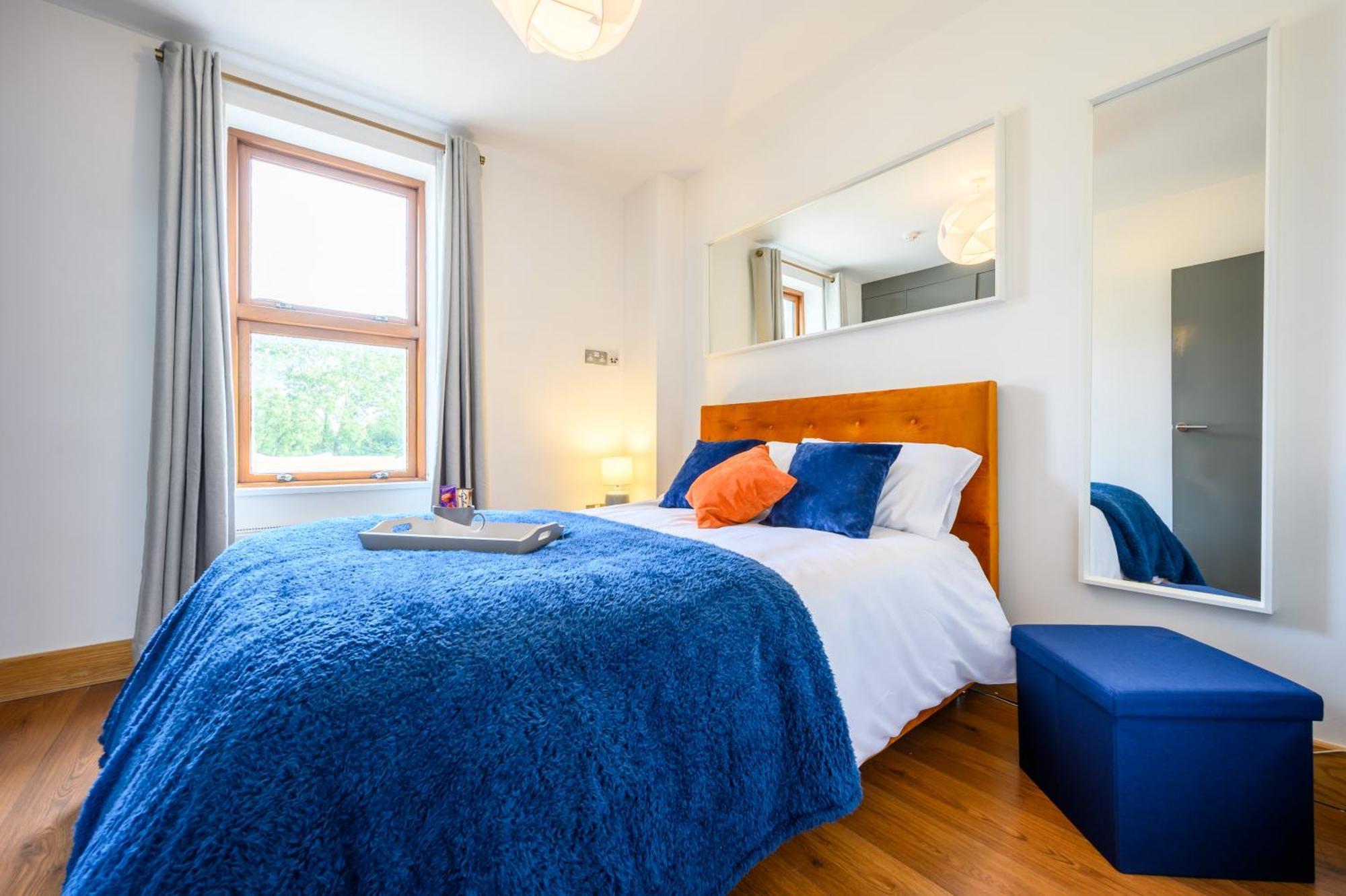 カーディフLlandaff Lofts By Ty Sa - 2 Bed With Terrace - Wifiアパートメント エクステリア 写真