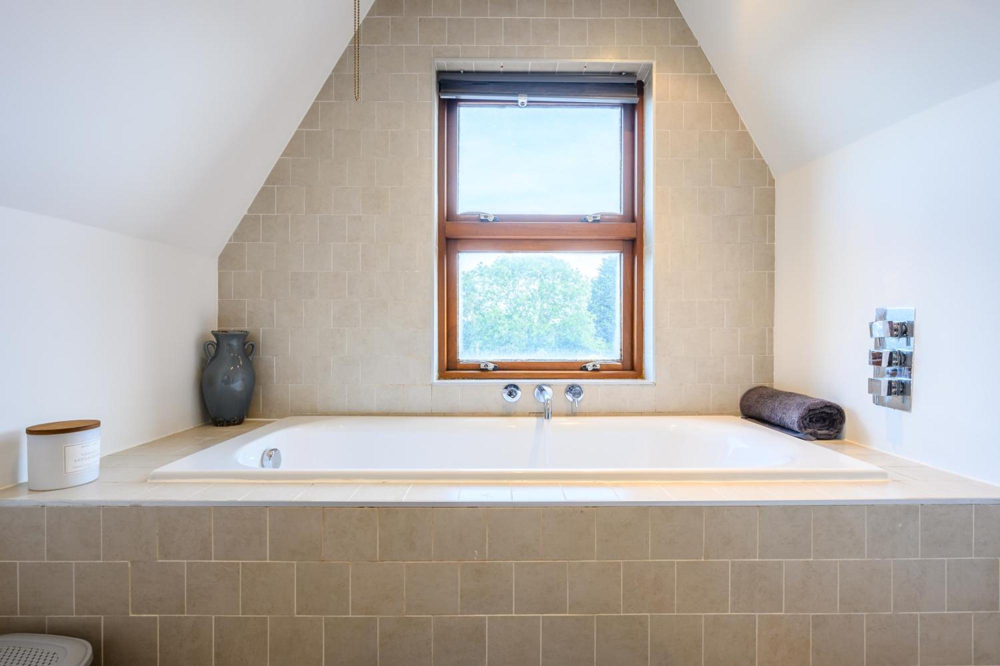 カーディフLlandaff Lofts By Ty Sa - 2 Bed With Terrace - Wifiアパートメント エクステリア 写真